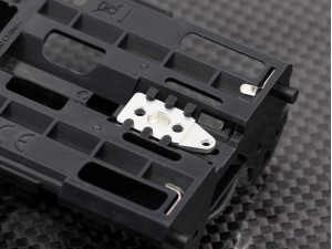 Radtec - Mini-Z MR-03/04 Steel T-Plate Holder, 1.45g (PC-20017)